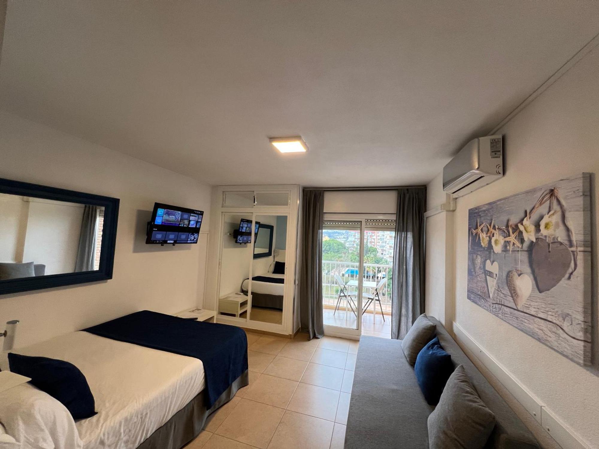 Sunset View Apartment 베날마데나코스타 외부 사진