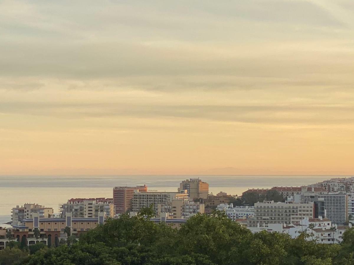 Sunset View Apartment 베날마데나코스타 외부 사진